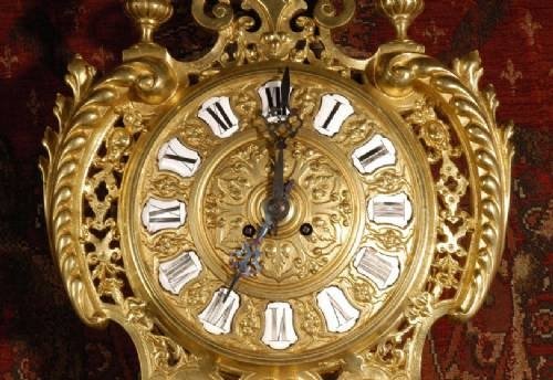 fig 3. Stunning Large Gilt Brass Cartel Clock